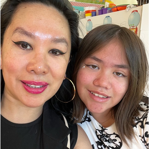 Meet your Posher, Glam On Demand - Picture 13 of 16